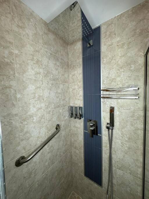 Sleeps 3, Casa Tropical In Miami Apartment Ngoại thất bức ảnh