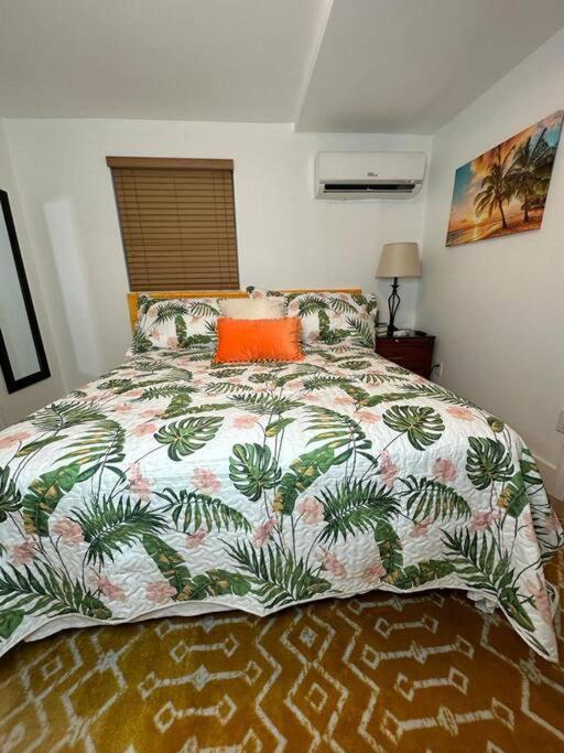 Sleeps 3, Casa Tropical In Miami Apartment Ngoại thất bức ảnh